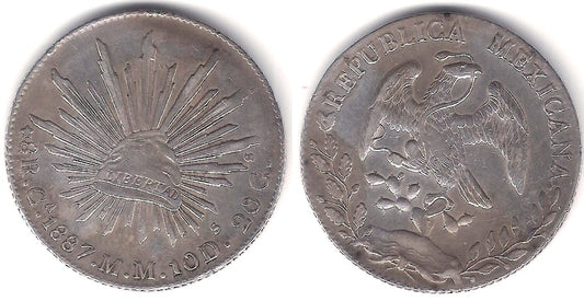 (377.2) República Mexicana. 1887. 8 Reales (MBC/MBC+) (Plata) Ceca de Chihuahua MM