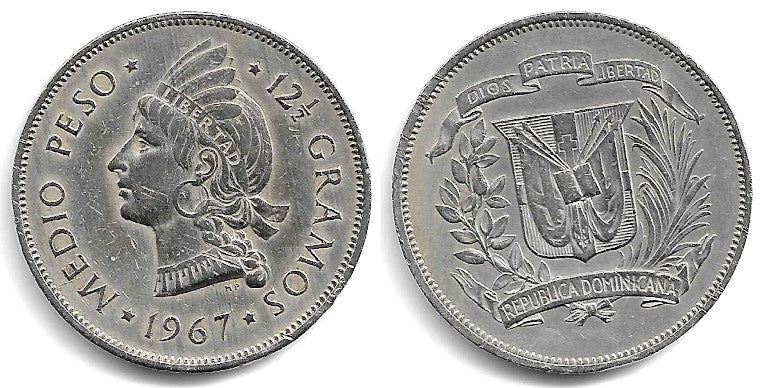 (21a.1) República Dominicana. 1967. ½ Peso (MBC)